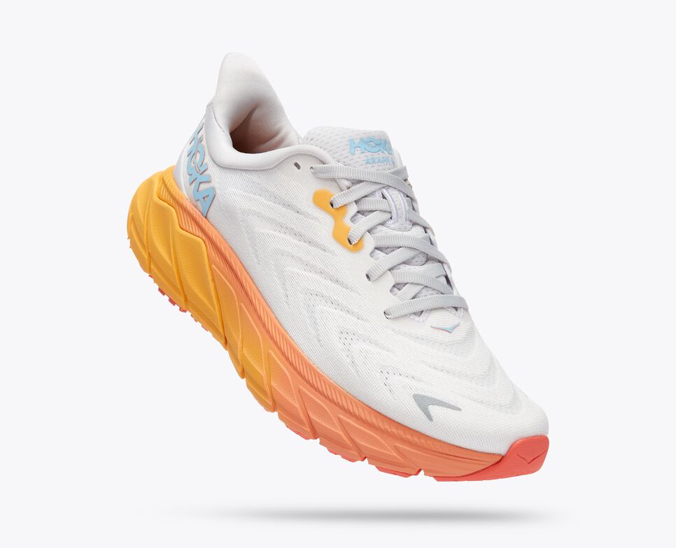 Women's HOKA Arahi 6-1123195-NCBDB